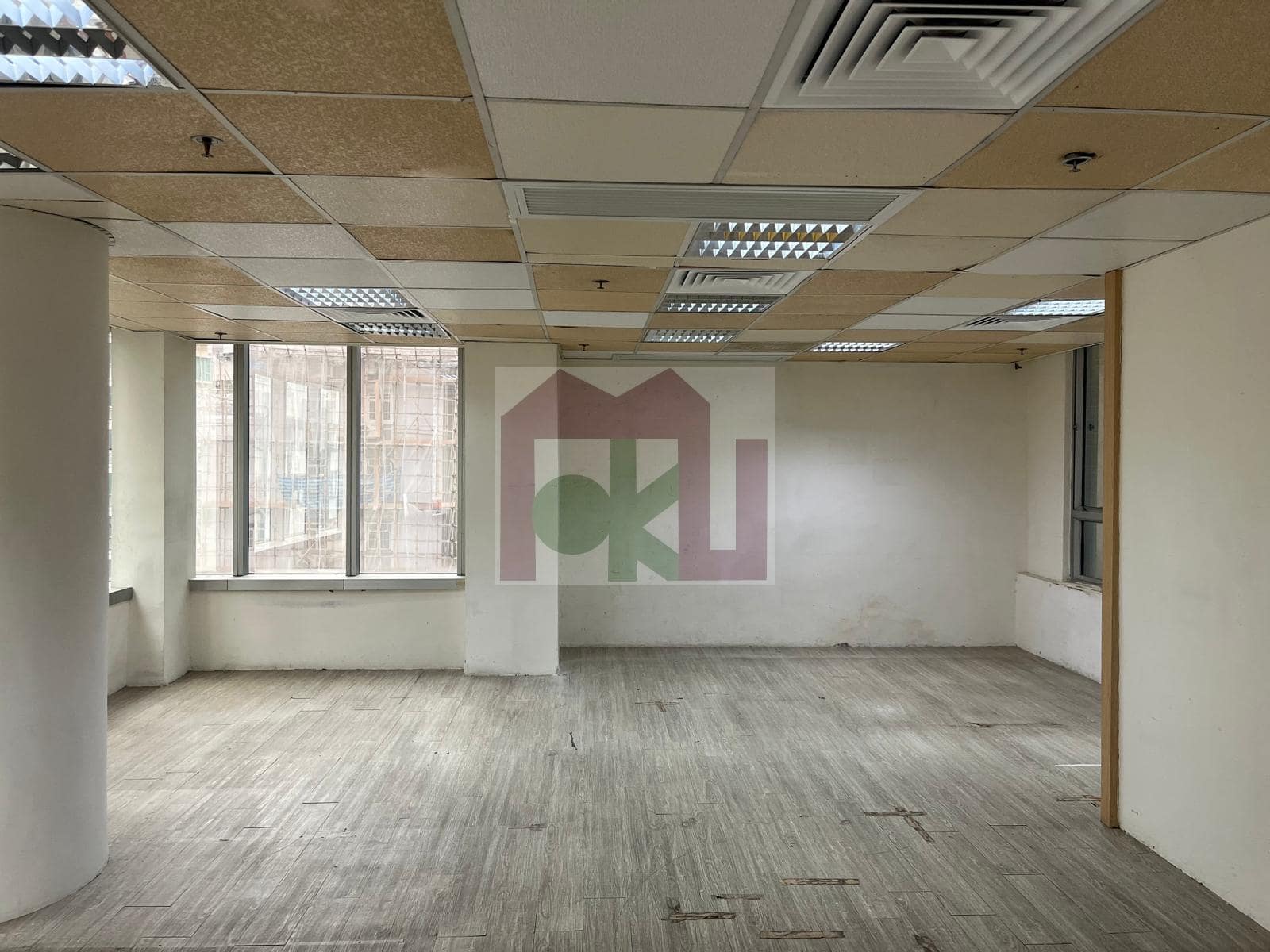 Yam Tze Commercial Building building or unit photo